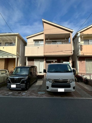 【外観】 | 安芸郡海田町月見町　戸建 | 駐車並列２台可