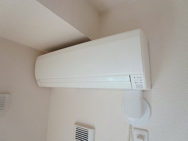 栖2の設備|エアコンも付いた嬉しい設備