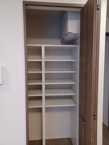 ＬＩＶ　ＳＡＮＮＯの収納