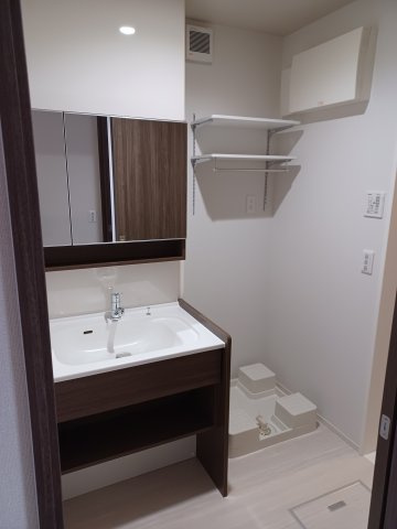 ＬＩＶ　ＳＡＮＮＯの洗面所