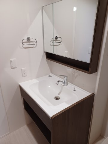 ＬＩＶ　ＳＡＮＮＯの独立洗面台