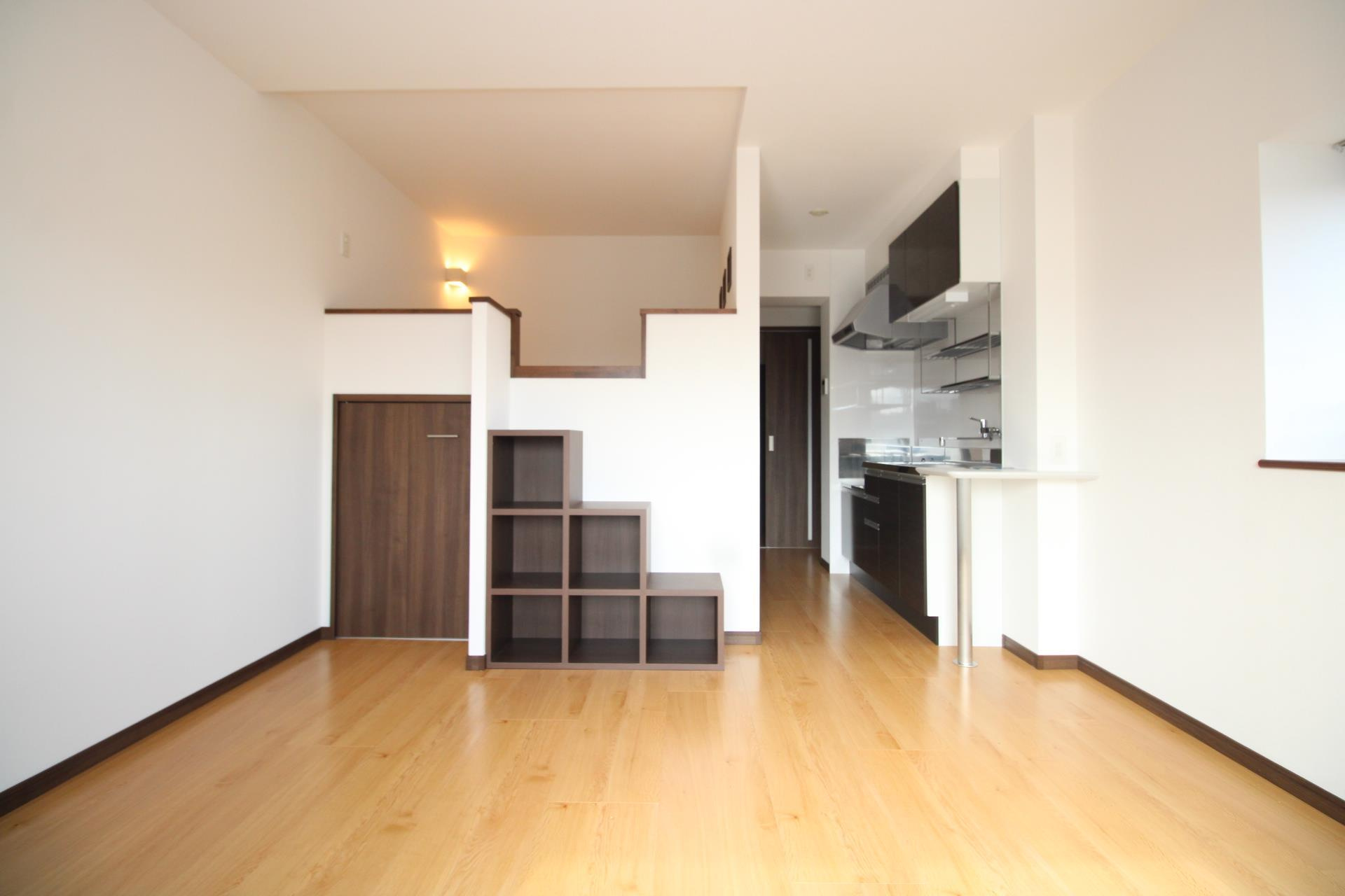 Maison de Luce（メゾン・ド・ルーチェ）の居間・リビング|洋室