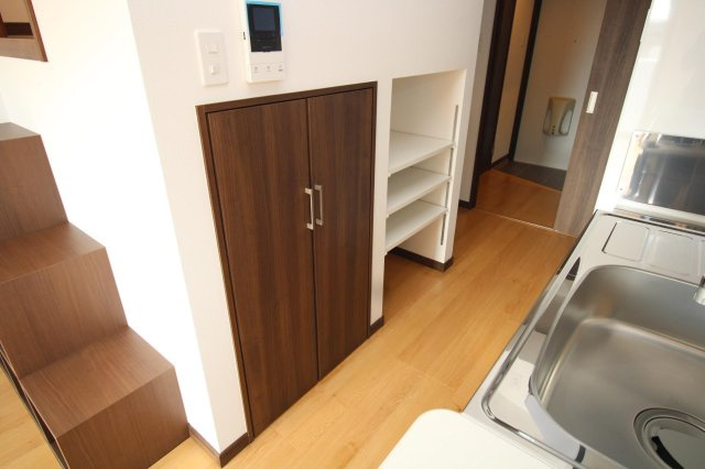 Maison de Luce（メゾン・ド・ルーチェ）|ロフト下部収納