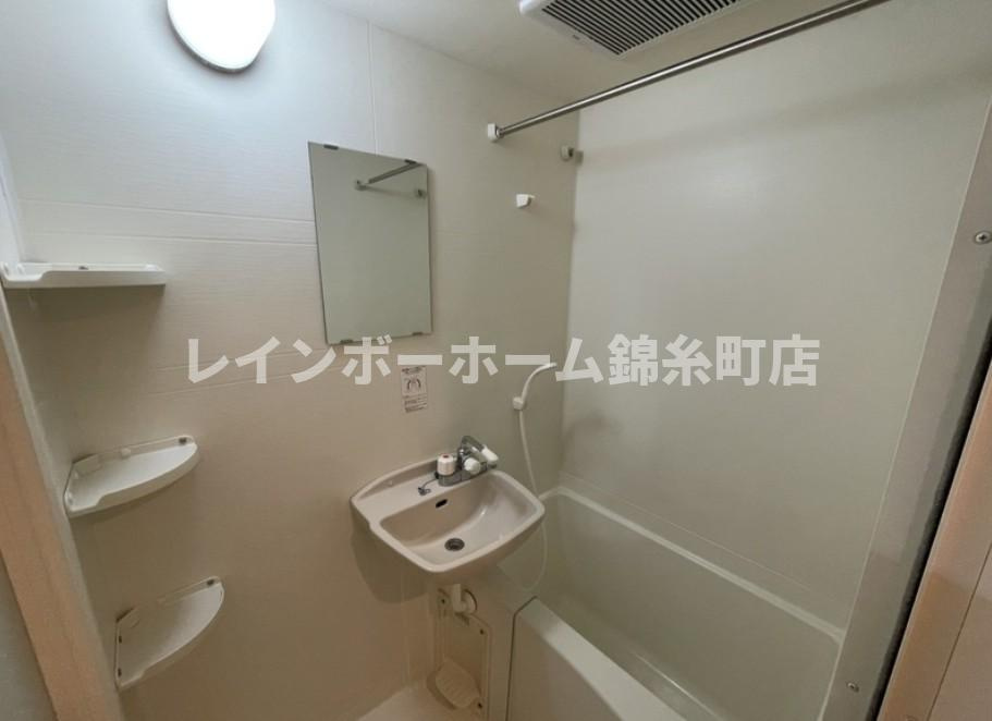 Bright西葛西の浴室