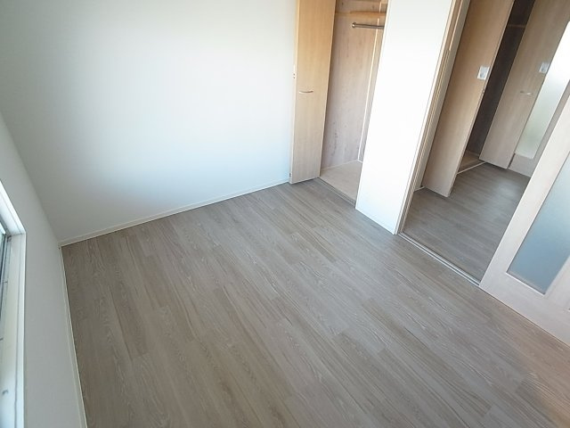 カーサ西山町の内装|オール洋室