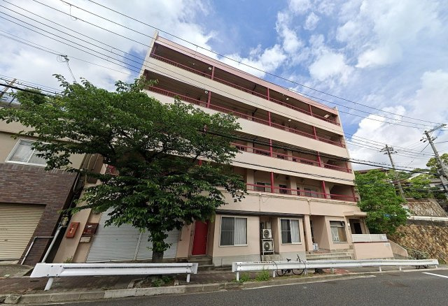 カーサ西山町の外観|日当たり良好、ペットＯＫ、リノベーション物件