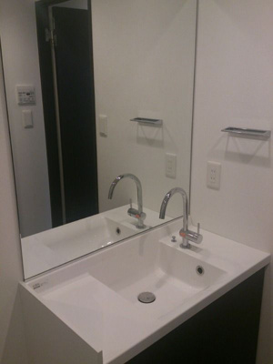 【独立洗面台】 | フェルクルールプレスト文京湯島 | 独立洗面化粧台付き