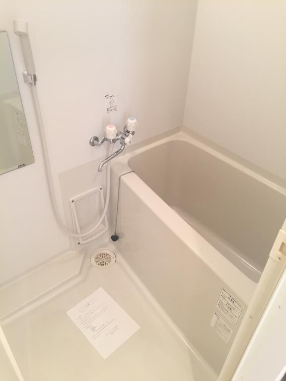 ディアコートジュリーの浴室