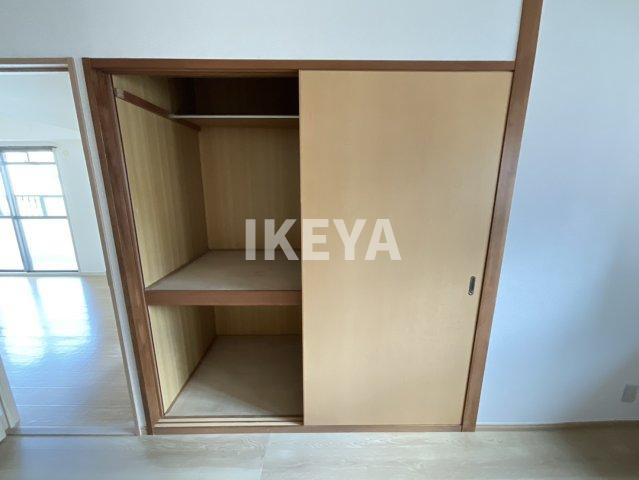 エクセレント北梅田の収納