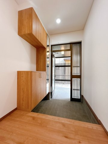 リフォーム済中古戸建　大垣市開発町2丁目　昭和63年築の玄関