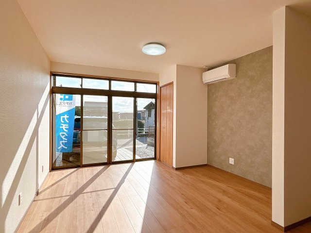 リフォーム済中古戸建　大垣市開発町2丁目　昭和63年築の居間・リビング