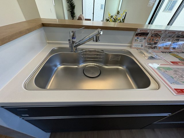 【キッチン】 | 福岡市博多区浦田1丁目10期　1号棟（全2棟）【仲介手数料無料・0円】 | 現地写真。