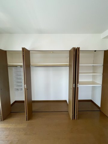 YMクレストの収納