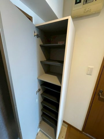 YMクレストの収納