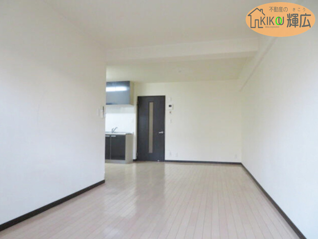 【居間・リビング】 | 姫路西スカイハイツ　1階