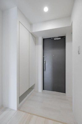 【玄関】 | グローリオシェルト水道橋 | 毎日通る玄関はこちらです