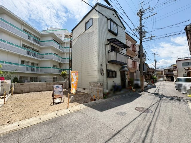 西京極徳大寺団子田町　建築条件無土地の前面道路含む現地写真|小学校まで徒歩５分！パパママ安心の通学距離ですね♪（R8.5撮影）