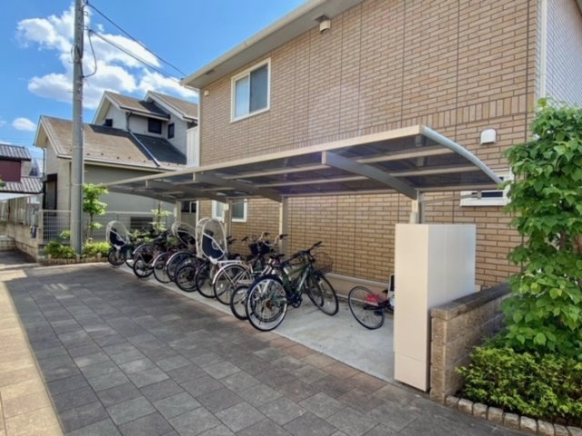 アムール光が丘　Ａのエントランス