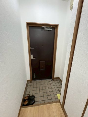 辻田マンションの玄関
