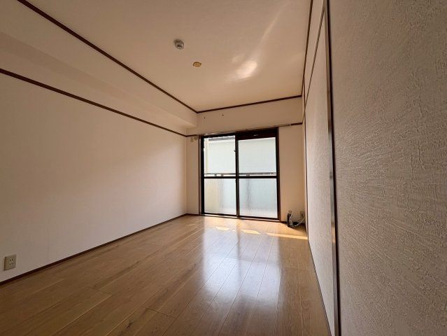 辻田マンションの居間・リビング