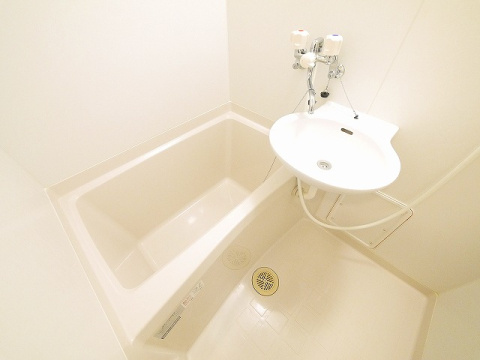 レオパレスあやめ池疋田の設備|洗面ボウルつきです