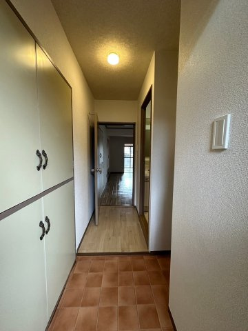 エスポアール青山の玄関|403号室写真