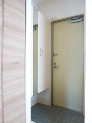 【玄関】 | シンセリティ石津