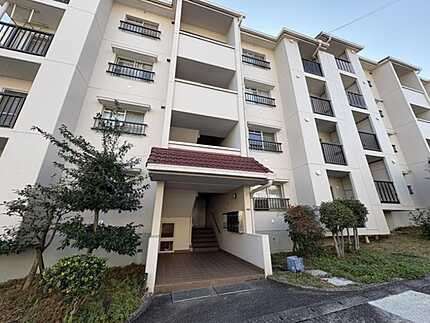 鈴が峰第4住宅10号棟