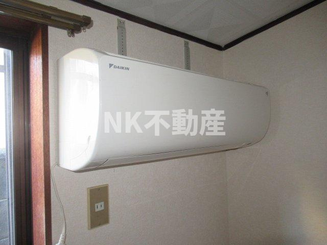 【設備】 | 中小阪2丁目テラスハウス（八戸ノ里賃貸） | エアコンです