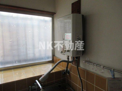 【キッチン】 | 中小阪2丁目テラスハウス（八戸ノ里賃貸） | キッチンに窓があります