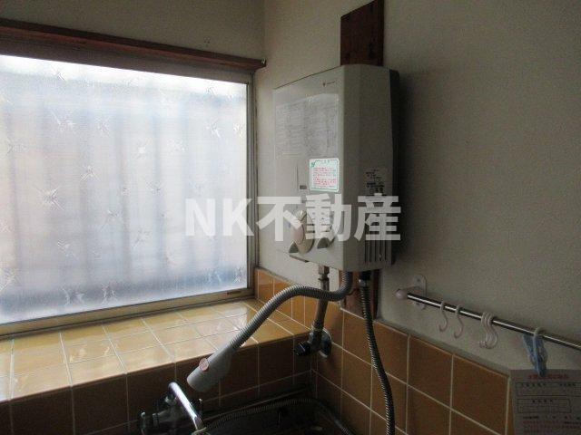 【キッチン】 | 中小阪2丁目テラスハウス（八戸ノ里賃貸） | キッチンに窓があります