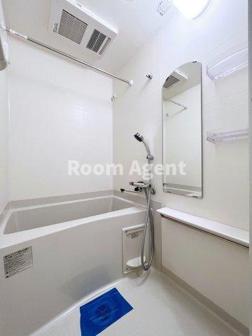 プレサンスTHE新栄の浴室