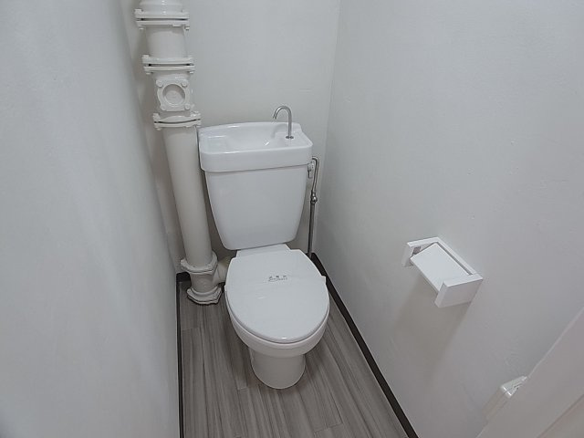 ビレッジハウス鈴蘭台2号棟のトイレ|トイレ