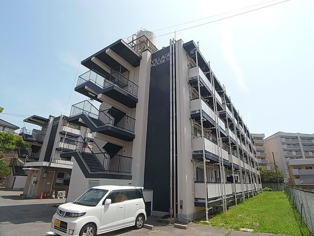 ビレッジハウス鈴蘭台2号棟の外観|保証会社不要の人気ペットOK物件