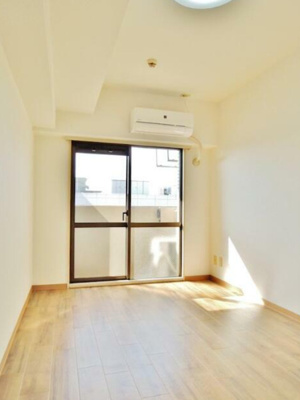 【居間・リビング】 | 日神パレス磯子 | 別部屋参考写真