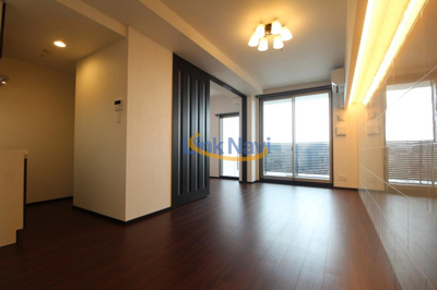 【居間・リビング】 | プレジオ西中島ASIAN