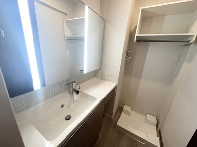 【洗面所】 | D-east