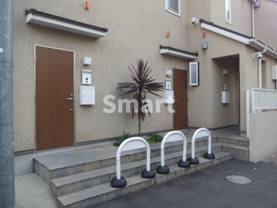 【エントランス】 | アパートメントハナ