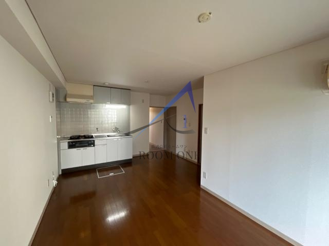 パレスサントピアⅡの居間・リビング|洋室のお部屋です。