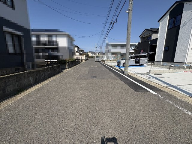 【その他】 | 福岡市東区三苫2丁目6期7期　1号棟（全5棟）【仲介手数料無料・0円】 | 現地写真。前面道路です。