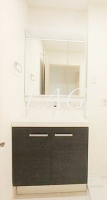 【洗面所】 | チューダーハウス常盤 | 独立洗面台です。