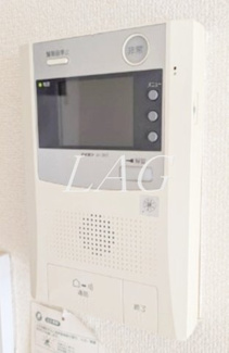 【設備】 | トキ壱番館 | モニター付きインターホンです。