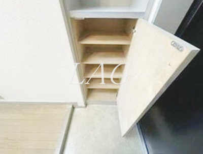 【玄関】 | パーソネージュ目黒不動前第１ | 玄関です。