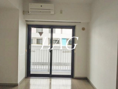 【居間・リビング】 | ホーメストプラザ十日市場西館 | 洋室のお部屋です。