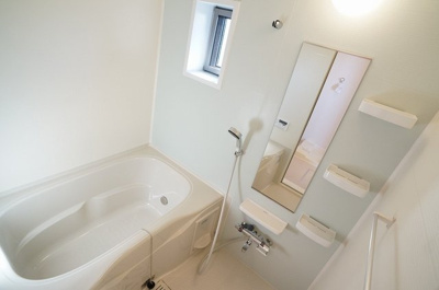 【浴室】 | ベルカーサ | 浴室暖房乾燥機・追い炊き機能付き