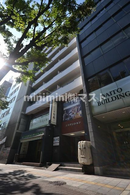 沢村マンションの外観