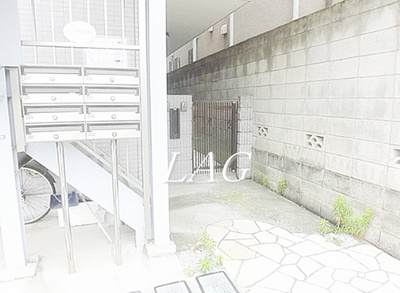 【エントランス】 | フェリーチェみやま | エントランスです。