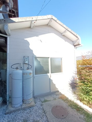 【その他】 | 神野新田町カノ割貸家