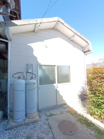 【その他】 | 神野新田町カノ割貸家