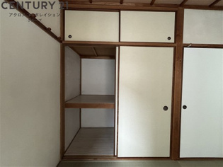 尼崎市常松２丁目貸家の収納
